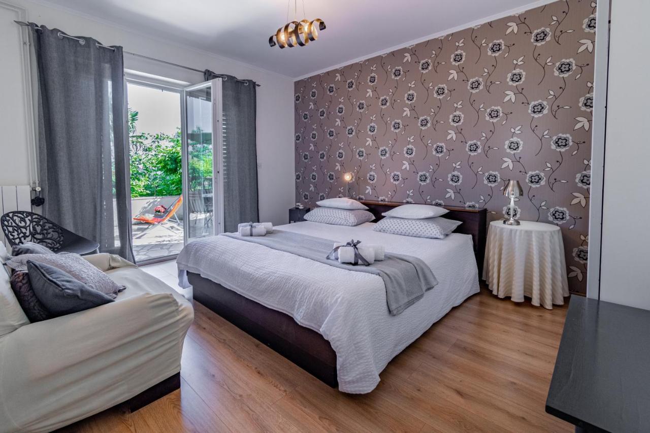 Apartments By The Sea Lovran, Opatija - 7837 Exterior foto
